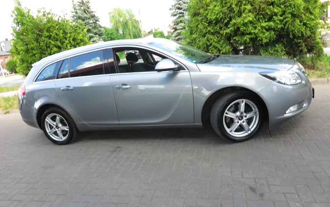 Opel Insignia cena 26990 przebieg: 225000, rok produkcji 2013 z Sucha Beskidzka małe 631